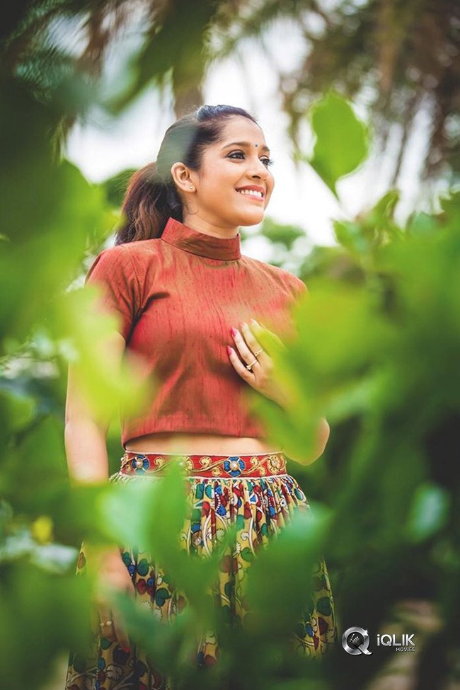 Rashmi-Gautam